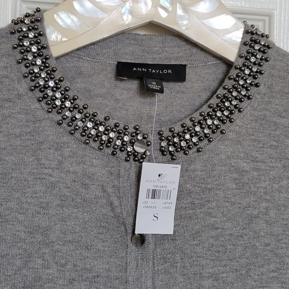 NWT Ann Taylor Embellished Cardigan - Picture 2 of 3